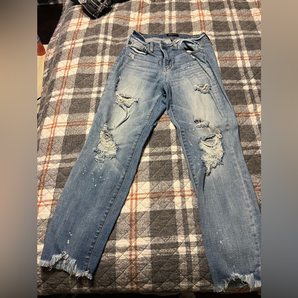 Judy Blue Distressed Blue Ankle Jeans